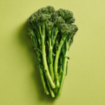 u1271849629_Mehrere_Stngel_wilder_Brokkoli_Bimi_nebeneinander_b8f50bc7-aaee-49cd-93c9-d20b8ffe6d10_3.png Wilder Brokkoli - Bimi